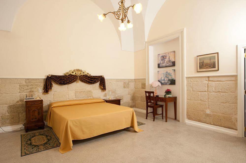 Antica Villa La Viola, Suite With Private Pool レッチェ エクステリア 写真